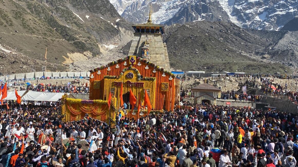 केदारनाथ, गंगोत्री व यमुनोत्री धाम के कपाट खुलने के साथ ही चारधाम यात्रा शुरु